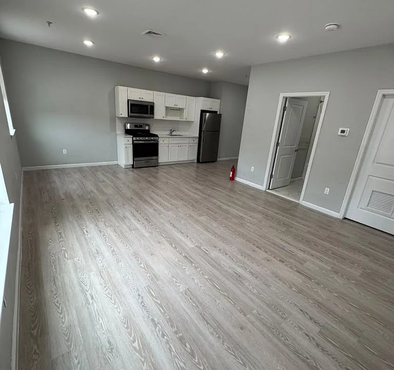 115-117 Hamilton Ave #1