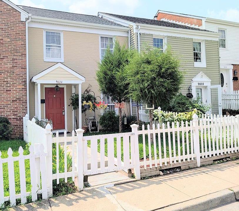 1st image of 9824 Town Ln