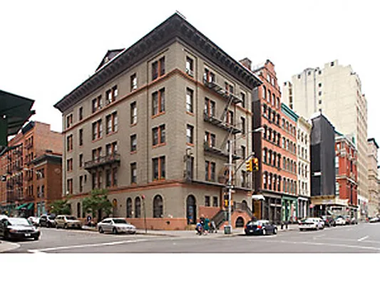 Rented by Citi Habitats | media 22