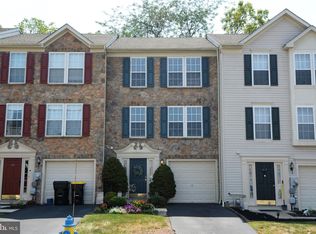 615 Village Ct, Quakertown, PA 18951