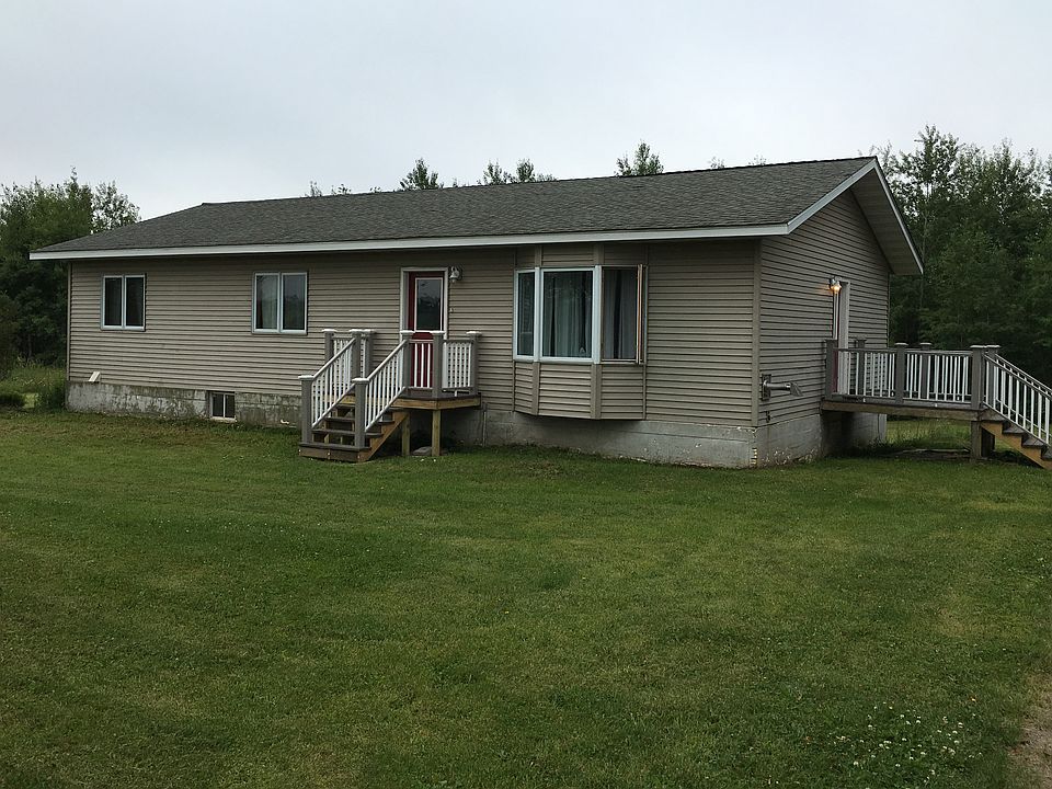 2001 3 Bdrm 2 bath ranch