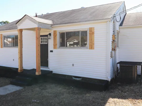 2220 W 16th St, North Little Rock, AR 72114