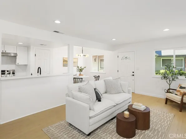 16635 Viewpoint Ln #11B, Huntington Beach, CA 92647