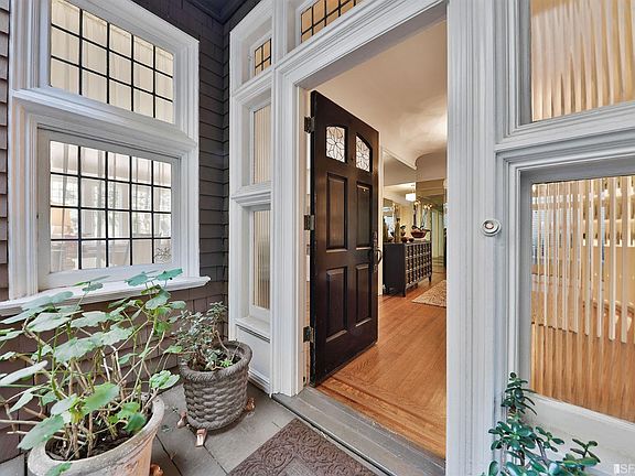 3rd image of 2308 Divisadero St