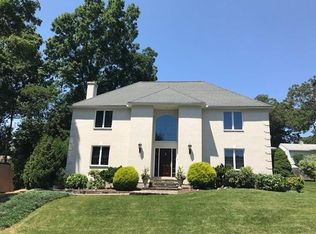 36 Sandra Dr, Worcester, MA 01604