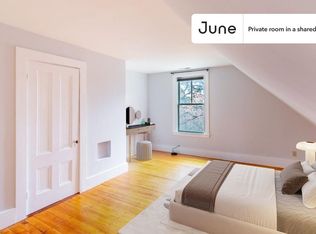 337 Central St #2-D, Auburndale, MA 02466