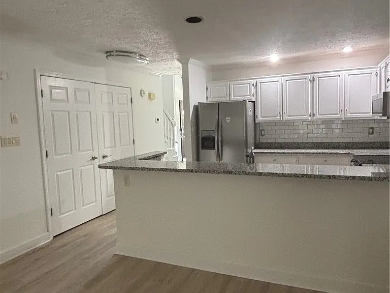457 Lands End Rd — Photo 8