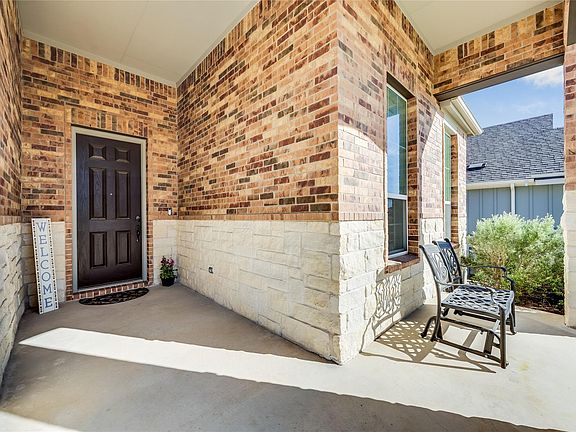 4th image of 102 Pointer Ln