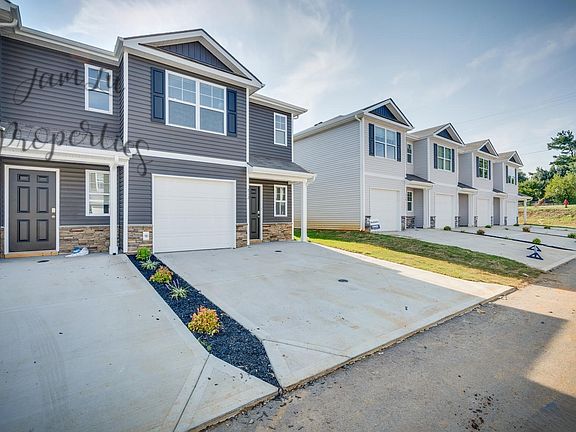 3rd image of 712 Theobald Way #712