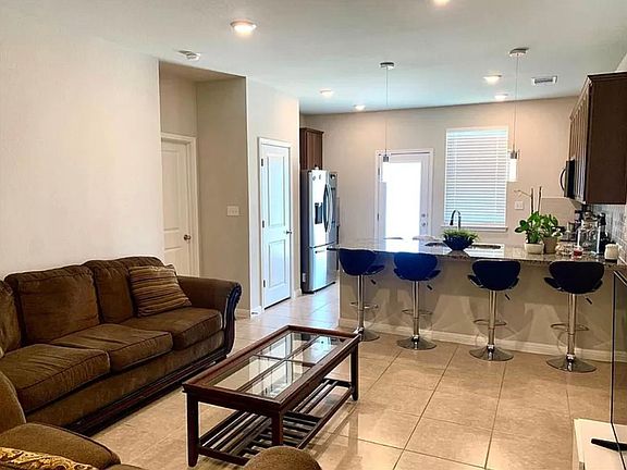 5th image of 278 Sunshine Ln