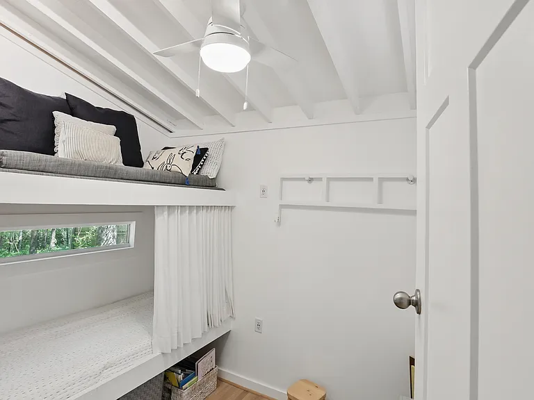 2013 Morton Rd — Photo 14