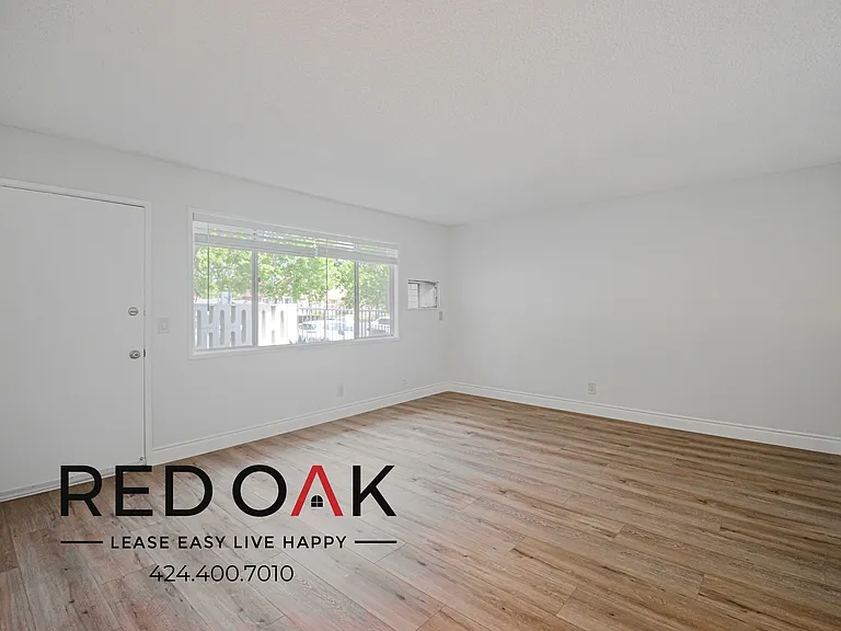 5203 N Rosemead Blvd #1 — Photo 1