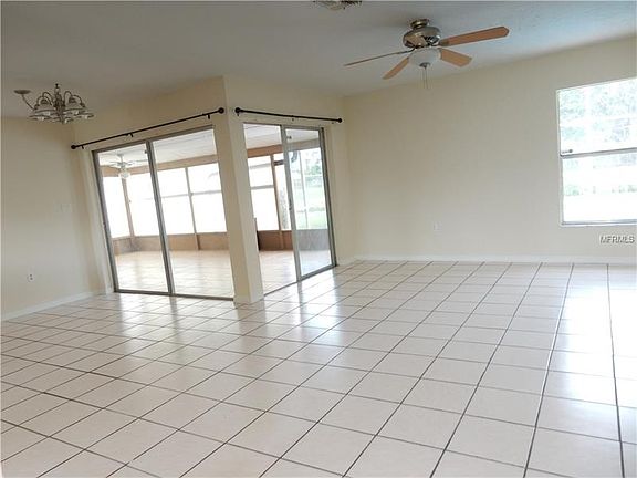 4th image of 128 Bianca Ct