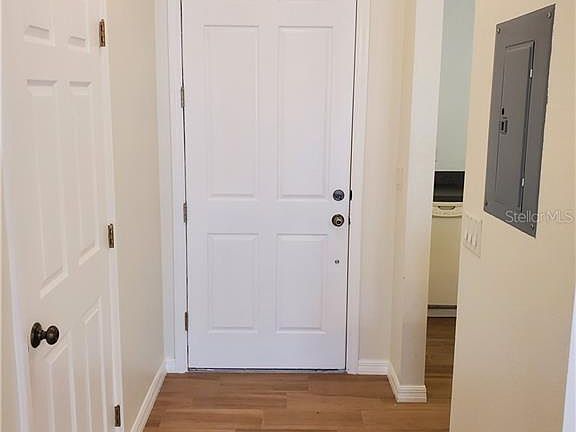 3rd image of 14445 Vashons Way