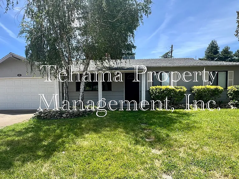 845 Lassen Ave — Photo 1