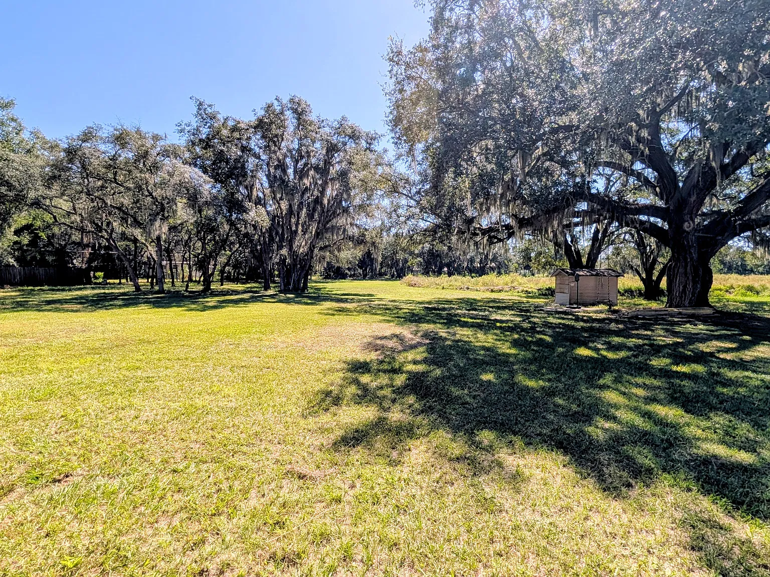 4 bed, 1900 sqft, $1,900 — Photo 2