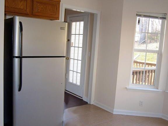 5th image of 5021 Pebble Creek Dr