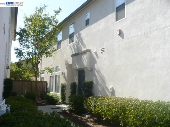 16861 Wren Haven Way APT 2