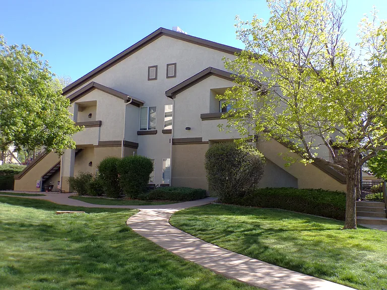 3815 Riviera Grv #101 — Photo 1