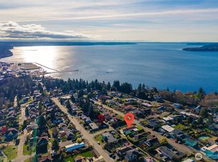 304 S 213th Street, Des Moines, WA 98198