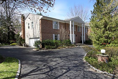1st image of 45 Georgian Ct