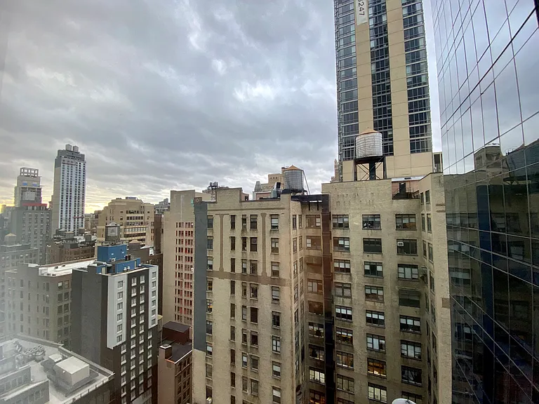 885 6th Ave #23A — Photo 5