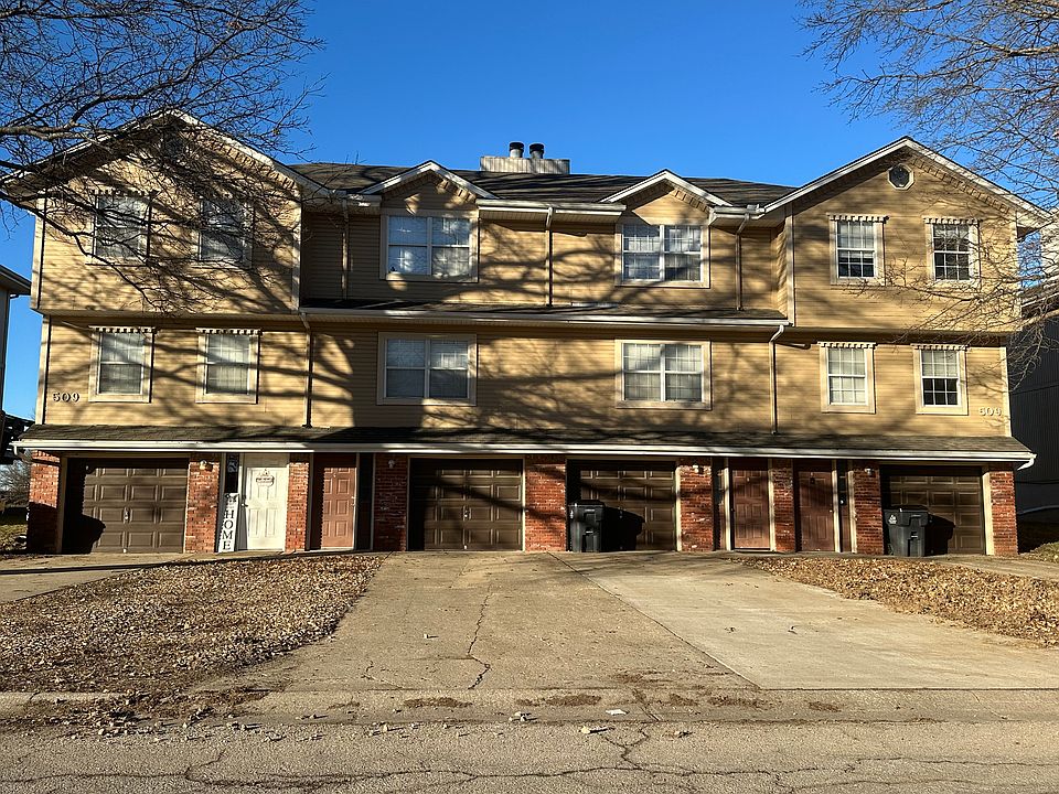 1st image of 509 SW Richwood Ln APT C