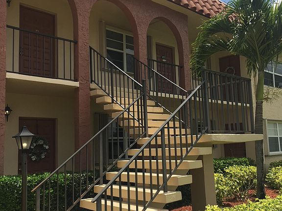 2nd floor unit, (2) 1/2 flights of stairs to access unit.