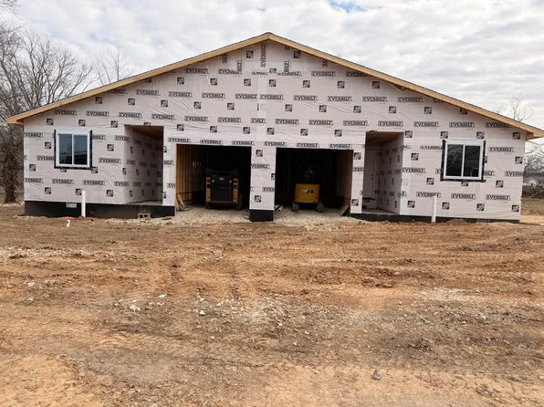 214 S Wall Street #1, Mountain Grove, MO 65711