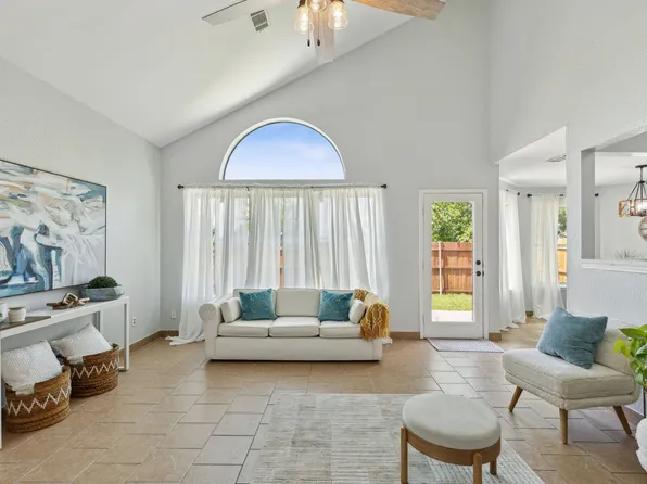 5103 Waltham Ct, Garland, TX 75043