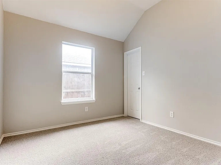 141 Arbordale Way — Photo 23