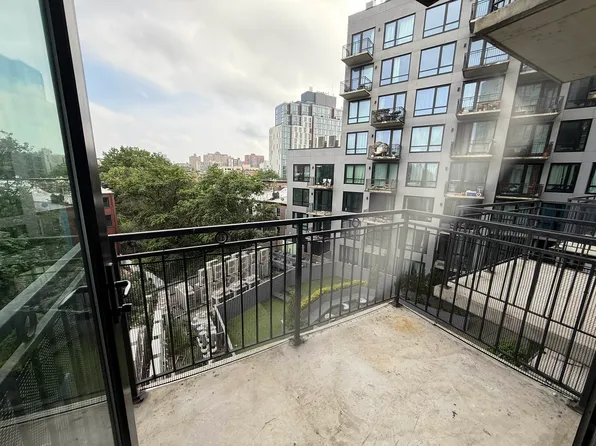 1134 Fulton Street 6J image 3 of 18