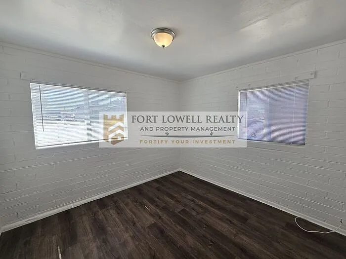 3049 E Proctor Vis — Photo 7