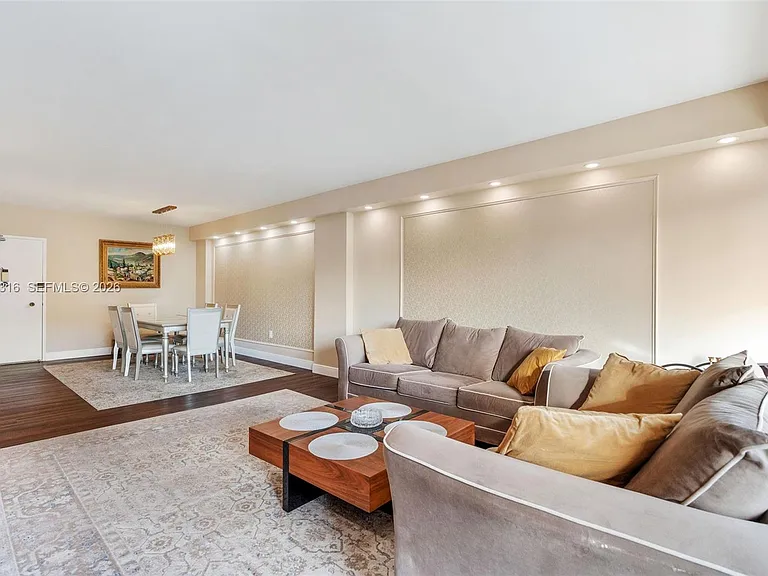 1985 S Ocean Dr #9G — Photo 4