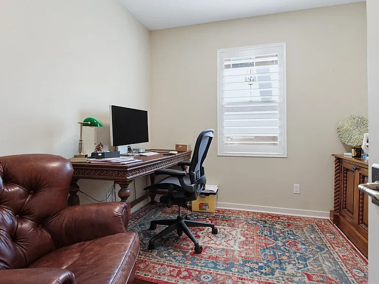 2115 Cosmo Way — Photo 16