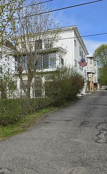 41 Orient St #2 — Photo 20