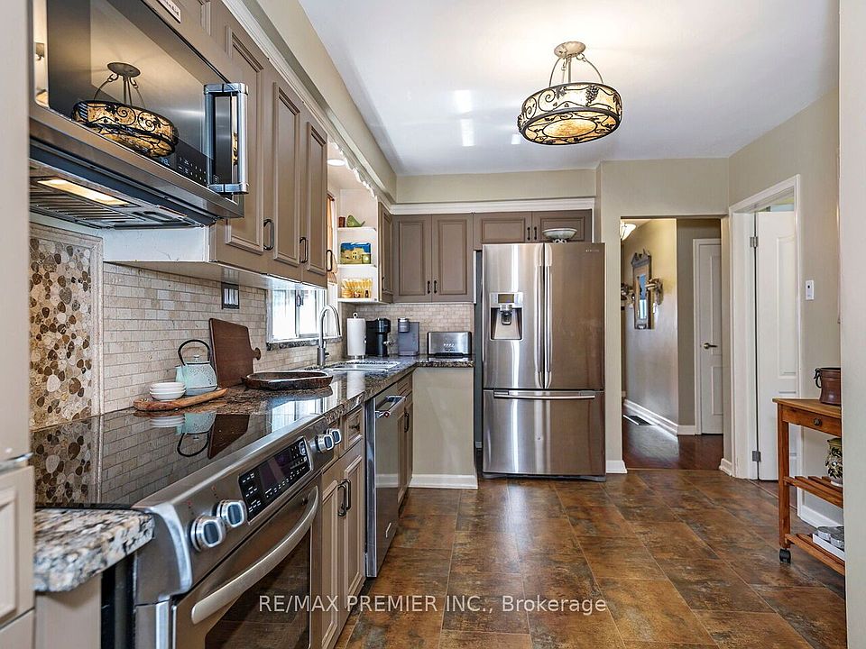 1st image of 2894 Weston Rd