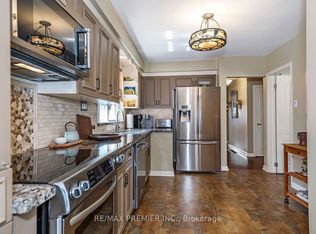 2894 Weston Rd, Toronto, ON M9M 2S5