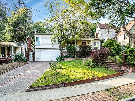 4th image of 3533 Oak Knoll Blvd