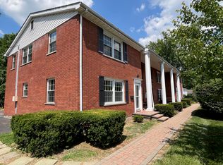 312 S Poplar St APT 15, Oxford, OH 45056