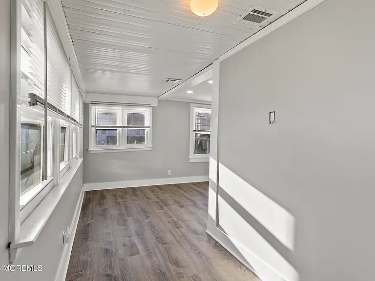 324 McCabe Ave #REAR — Photo 9