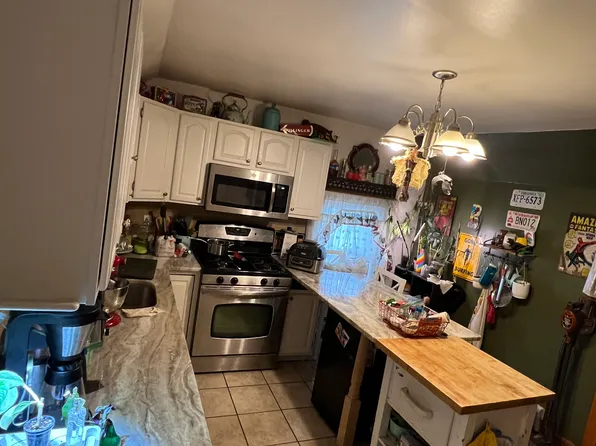 39 Farquhar St #2, Roslindale, MA 02131