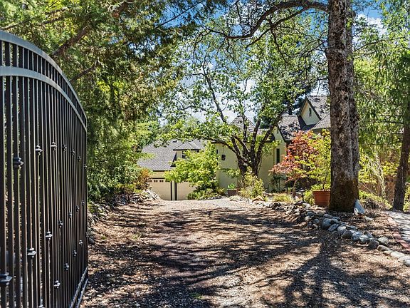 4th image of 18640 Blue Sky Ct