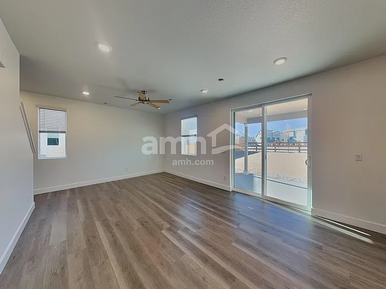 10028 Atchinson Ct — Photo 7