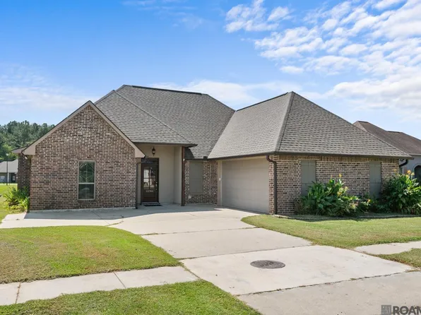 12784 Ruby Lake Dr, Walker, LA 70785