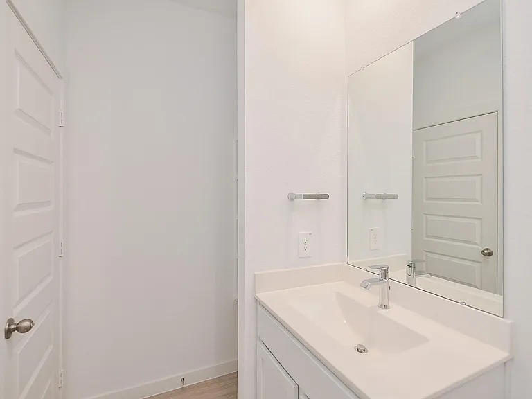 4218 Berwick Park Ln — Photo 23