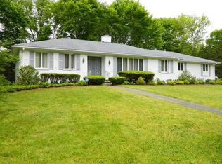 1 Lantern Ln, South Easton, MA 02375