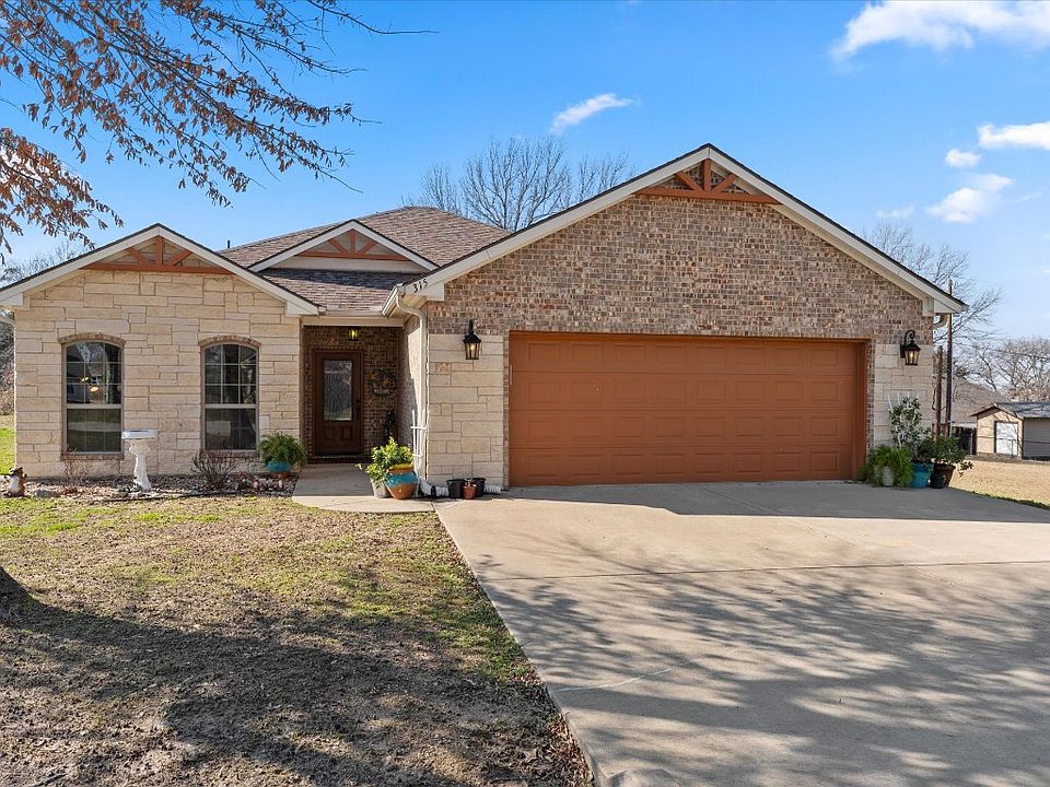 1st image of 315 Canoe Ct