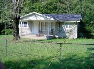 176 Vine St, Summerville, GA 30747