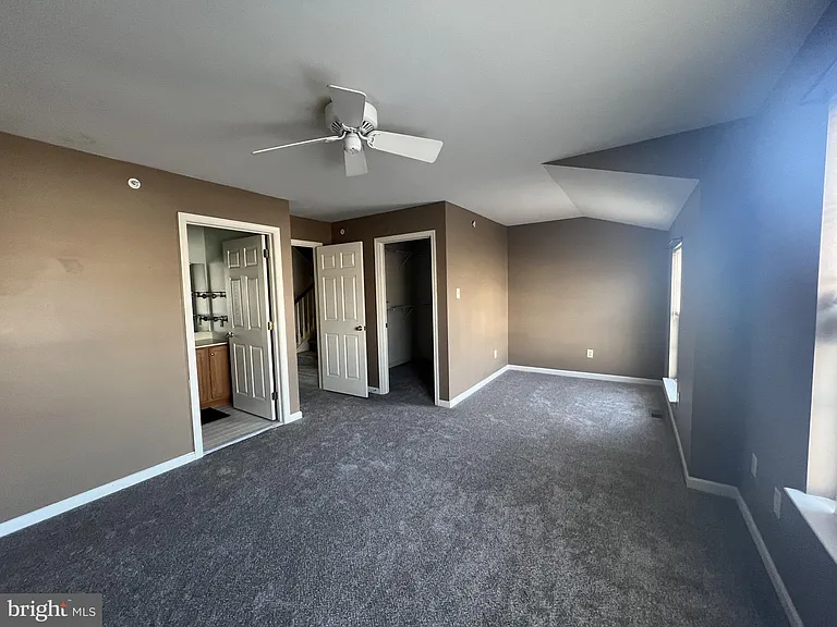 343 Glenn Rose Cir — Photo 8